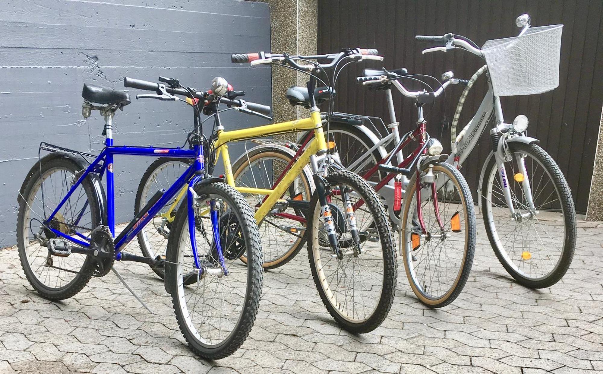 Living At Saarpartments -Adults Only- 2 Bedroom, Netflix - Business & Holiday Apartments For Long- And Short Term Stay, 3 Min To Train Station, Secure E-Bike Parking! Saarbrücken Eksteriør billede